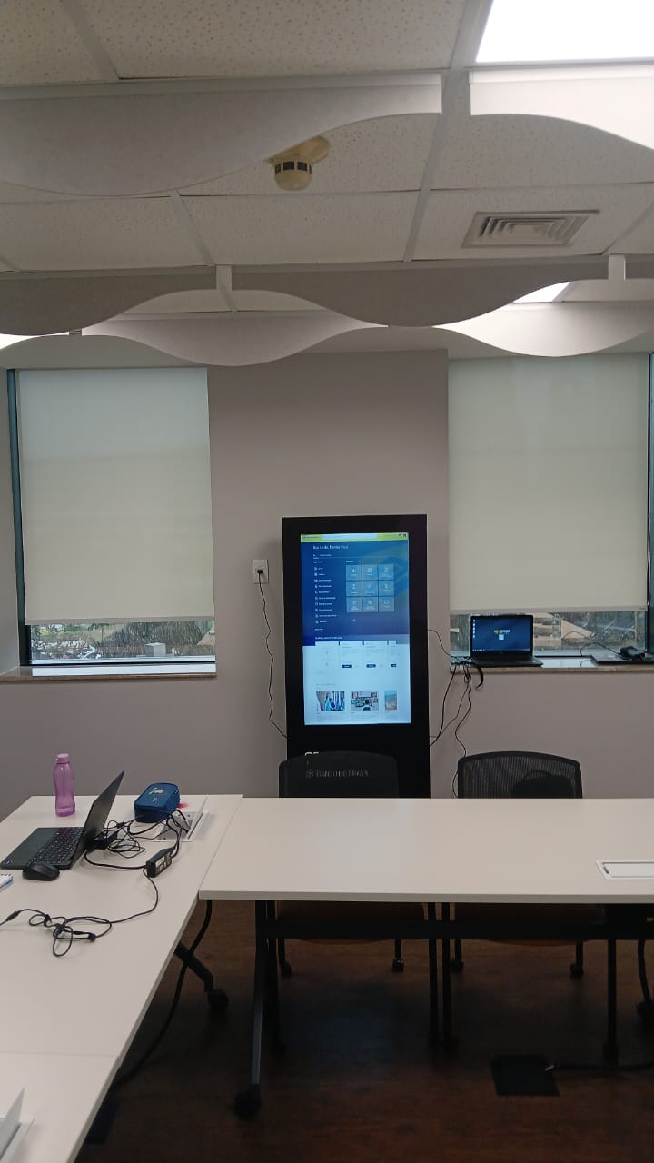 Aluguel De Totem De Credenciamento Para Feiras e Eventos - Aluguel De Totem touch screen Para Feiras Eventos - Aluguel De Totem Interativo Feiras e eventos - Aluguel De Totem Para Feiras e eventos 